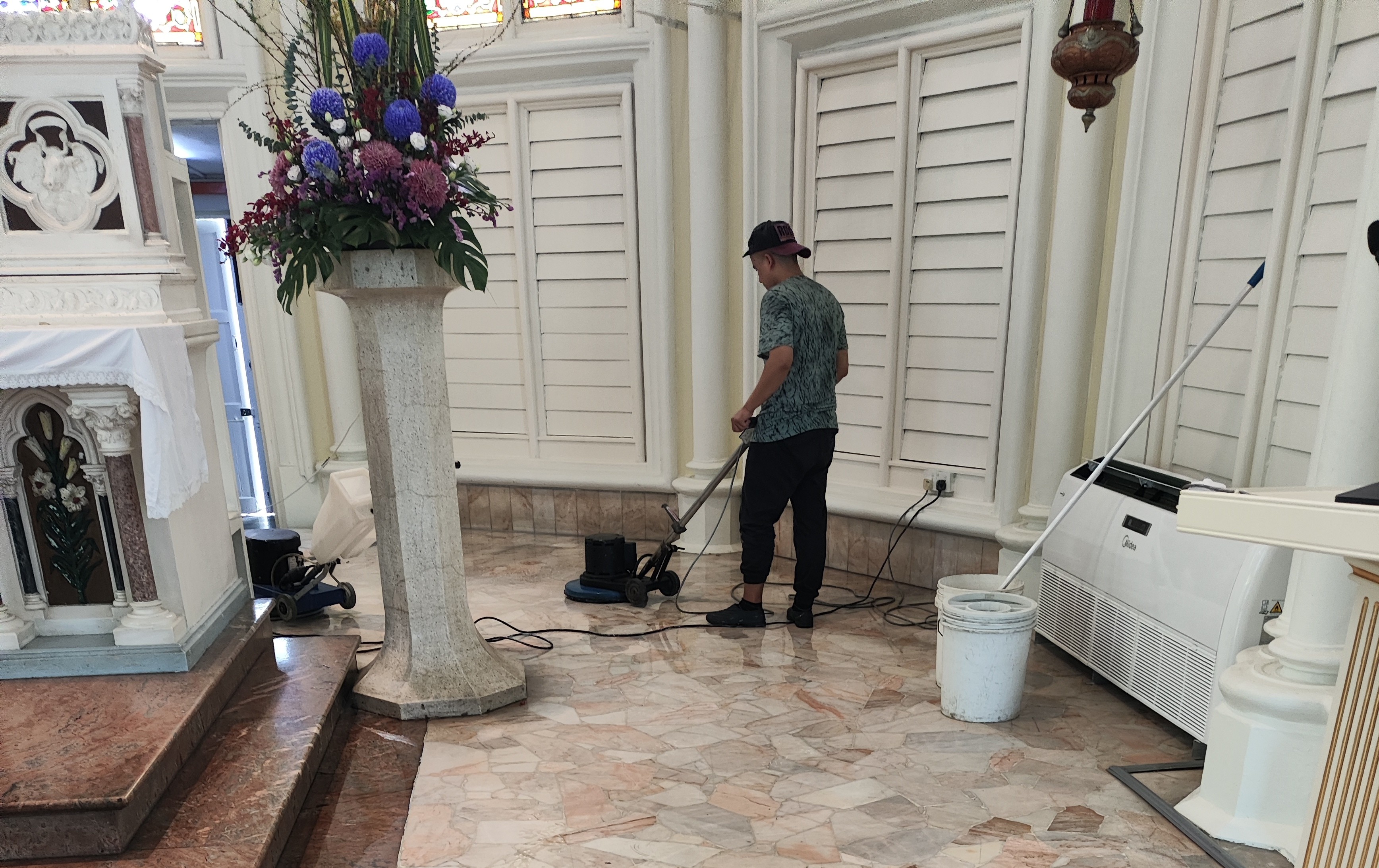 Floor Polishing